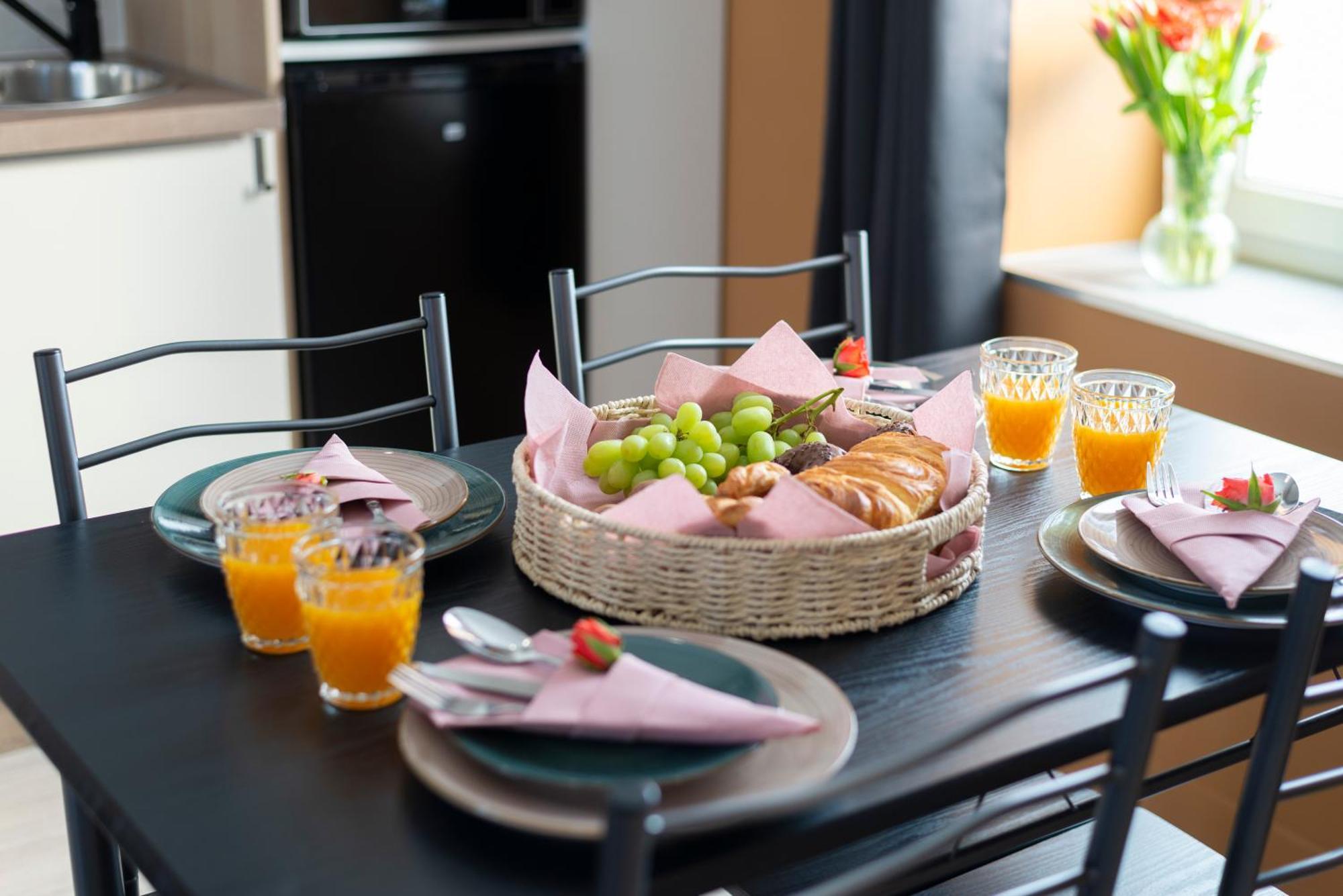 Jungle - Magnifique Appartement Avec Parking Prive - Paris-Disney & Cdg A 25 Minutes Pomponne Exterior foto
