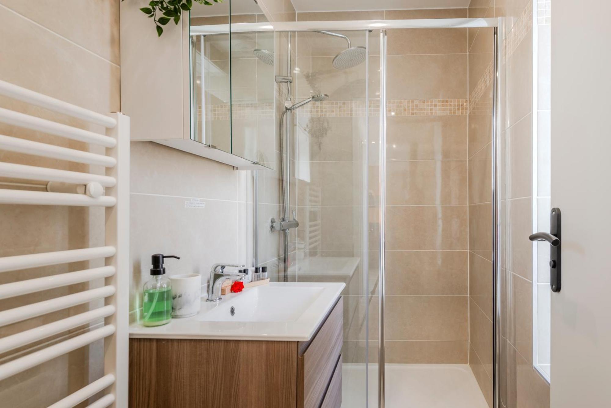 Jungle - Magnifique Appartement Avec Parking Prive - Paris-Disney & Cdg A 25 Minutes Pomponne Exterior foto